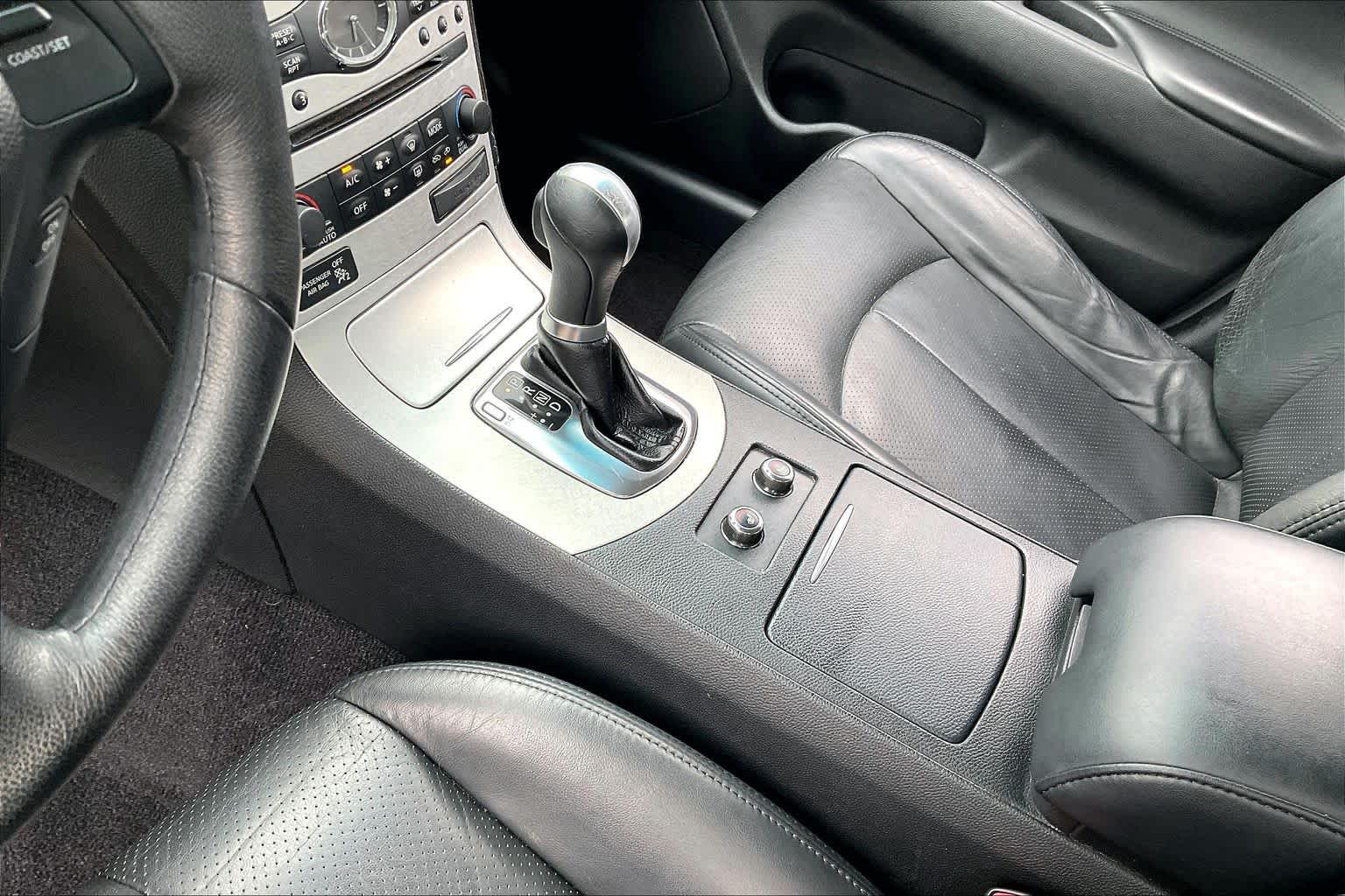 2009 INFINITI G37 Journey Platinum Graphite at Group 1 Toyota Southwest