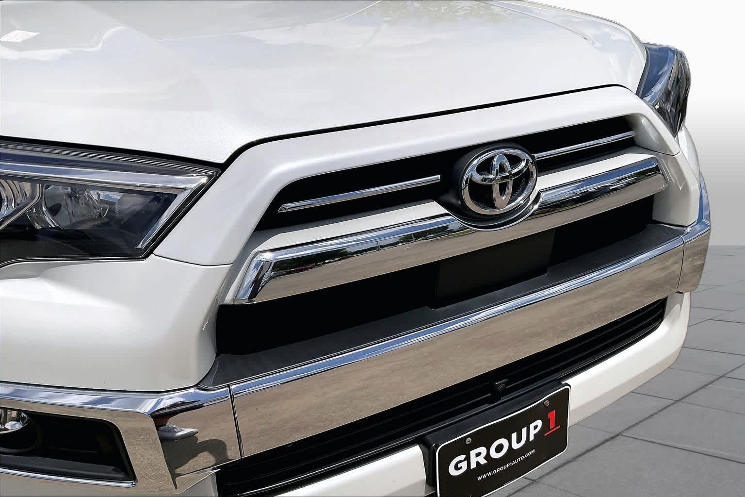 2024 Toyota 4Runner Limited Wind Chill Pearl at Group 1 Toyota Southwest