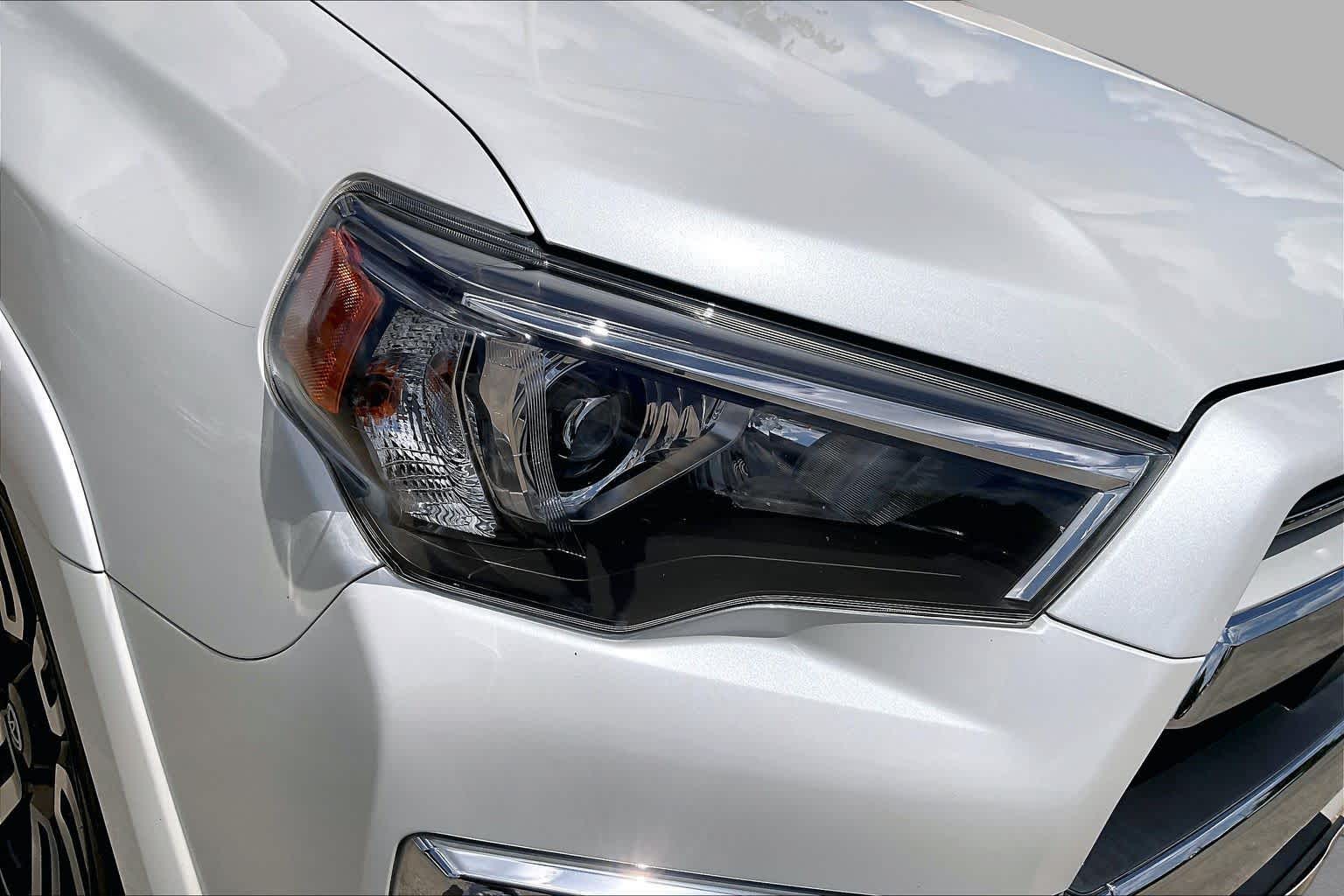 2024 Toyota 4Runner Limited Wind Chill Pearl at Group 1 Toyota Southwest