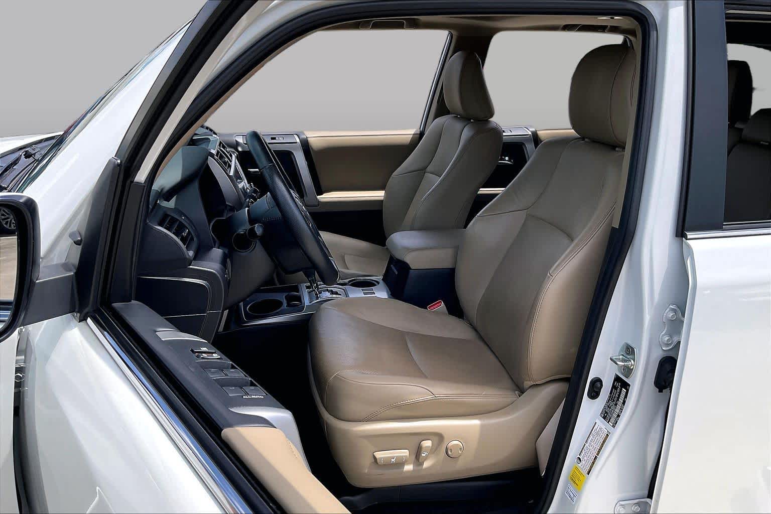 2024 Toyota 4Runner Limited Wind Chill Pearl at Group 1 Toyota Southwest