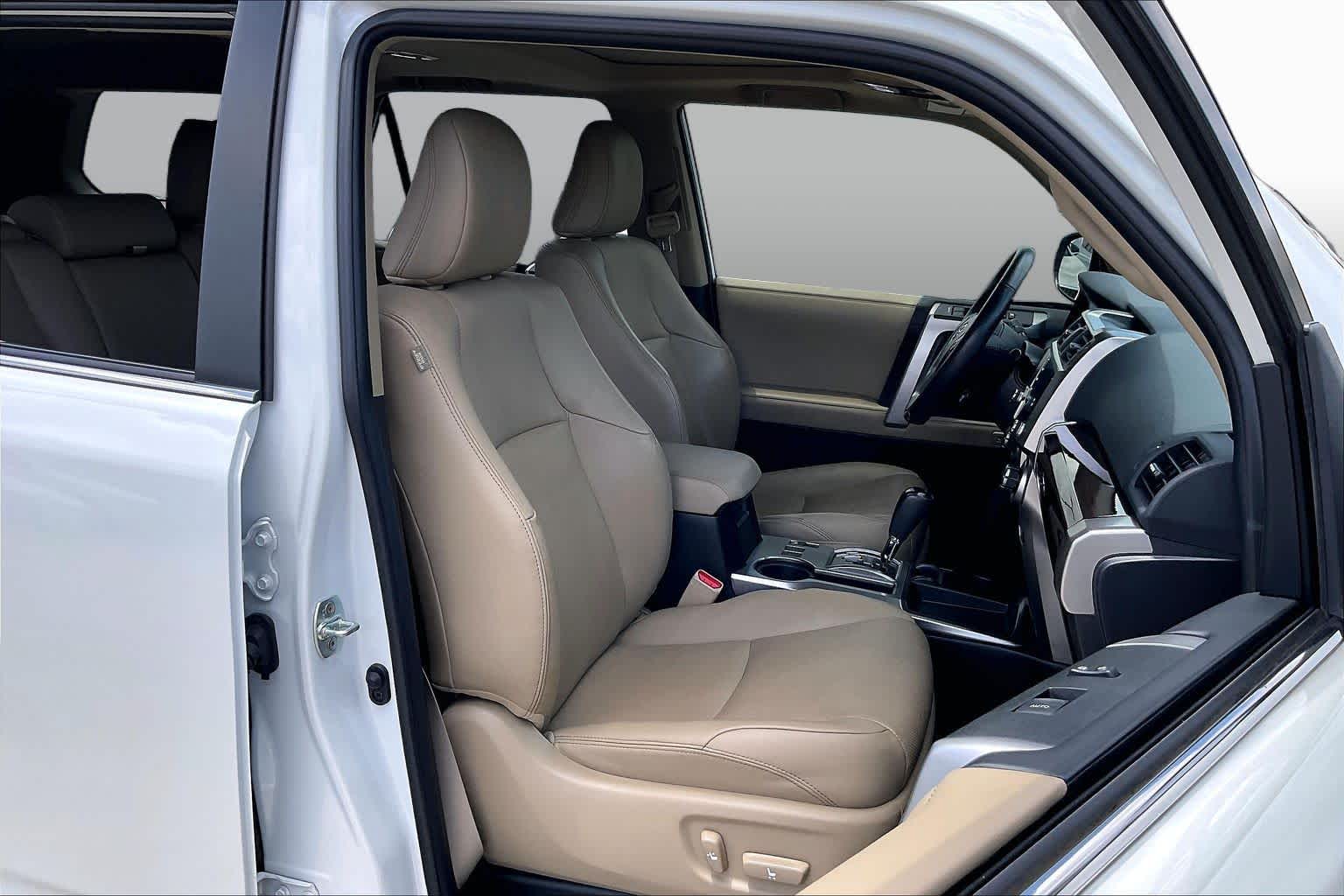 2024 Toyota 4Runner Limited Wind Chill Pearl at Group 1 Toyota Southwest