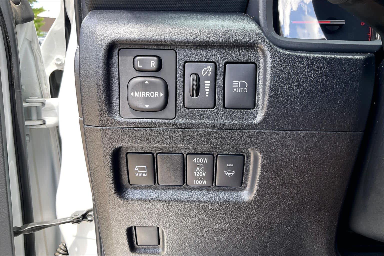 2024 Toyota 4Runner Limited Wind Chill Pearl at Group 1 Toyota Southwest