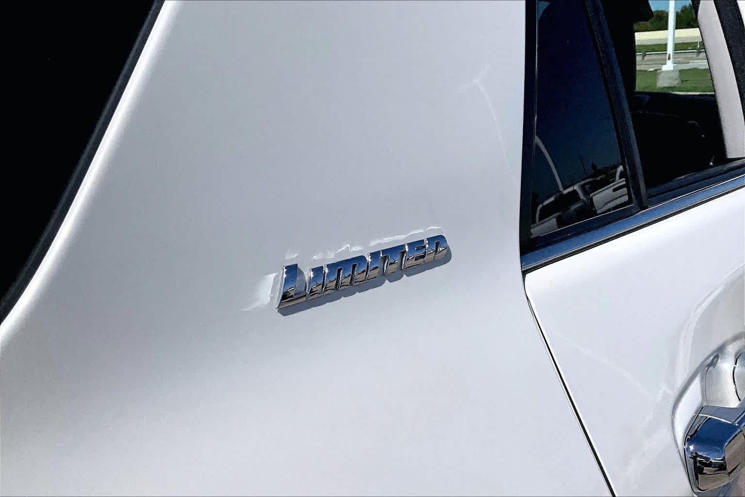 2023 Toyota 4Runner Limited Blizzard Pearl at Turner Chevrolet