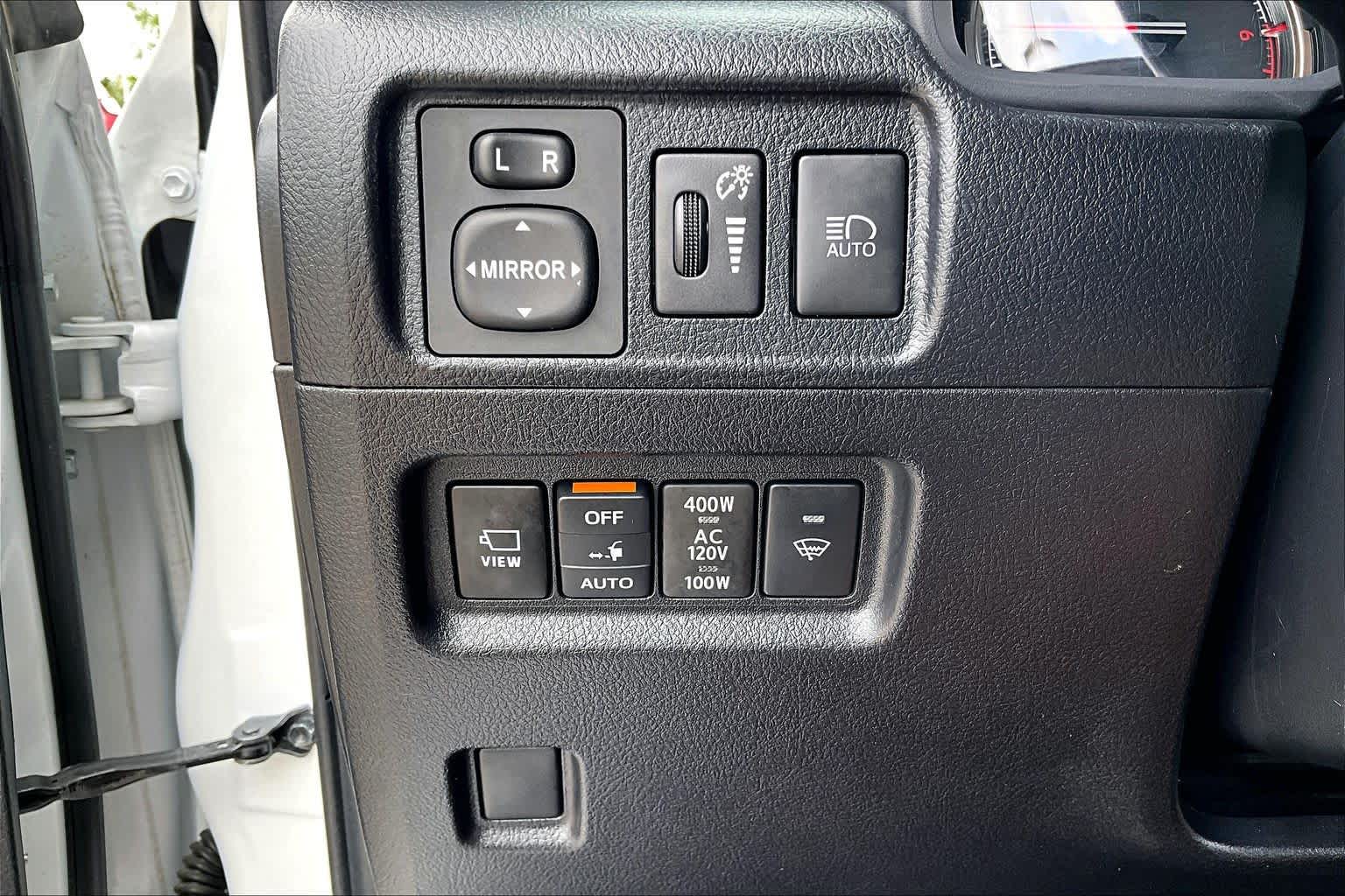 2024 Toyota 4Runner Limited Wind Chill Pearl at Group 1 Toyota Southwest
