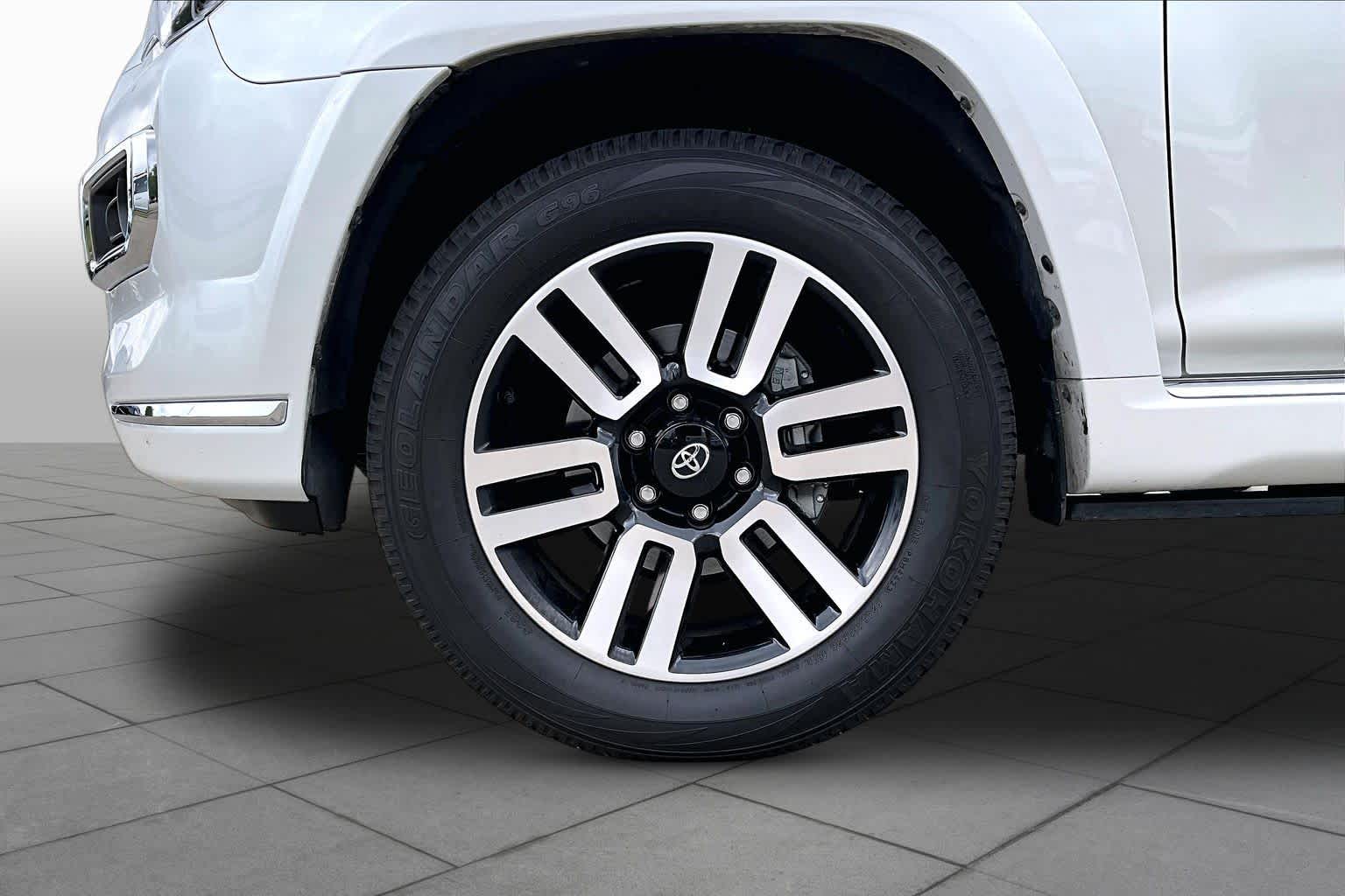 2024 Toyota 4Runner Limited Wind Chill Pearl at Group 1 Toyota Southwest