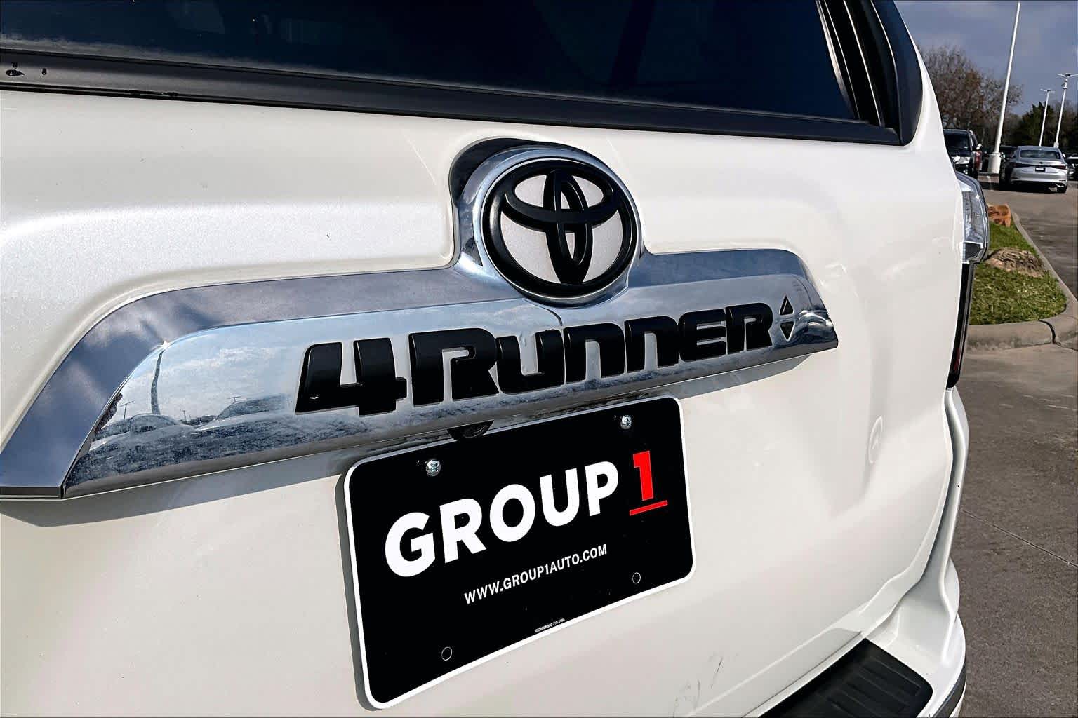 2022 Toyota 4Runner Limited Blizzard Pearl at Sterling McCall Acura