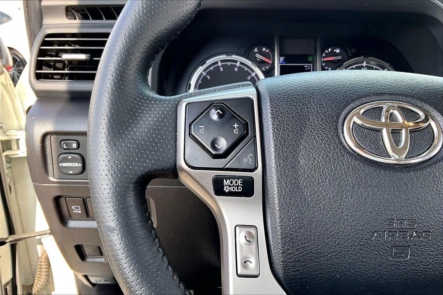 2022 Toyota 4Runner Limited Blizzard Pearl at Sterling McCall Acura