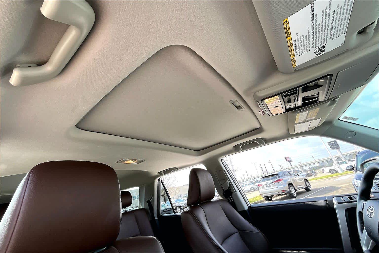 2022 Toyota 4Runner Limited Blizzard Pearl at Sterling McCall Acura