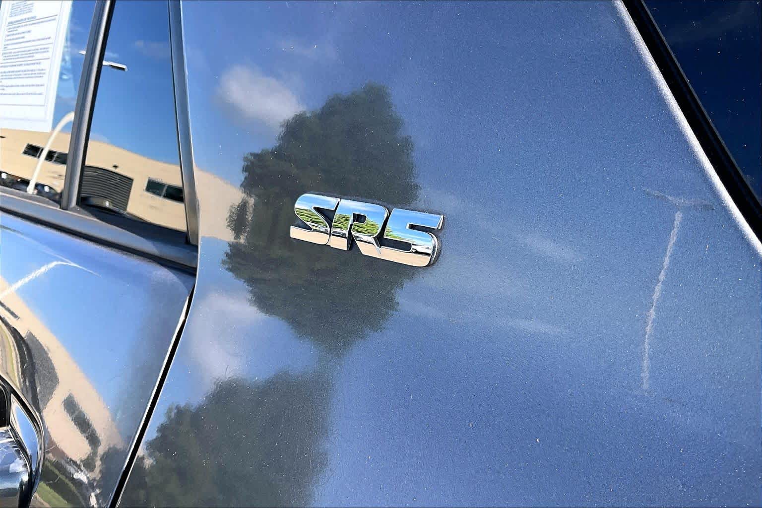 2016 Toyota 4Runner SR5 Magnetic Gray Metallic at Group 1 Toyota Southwest