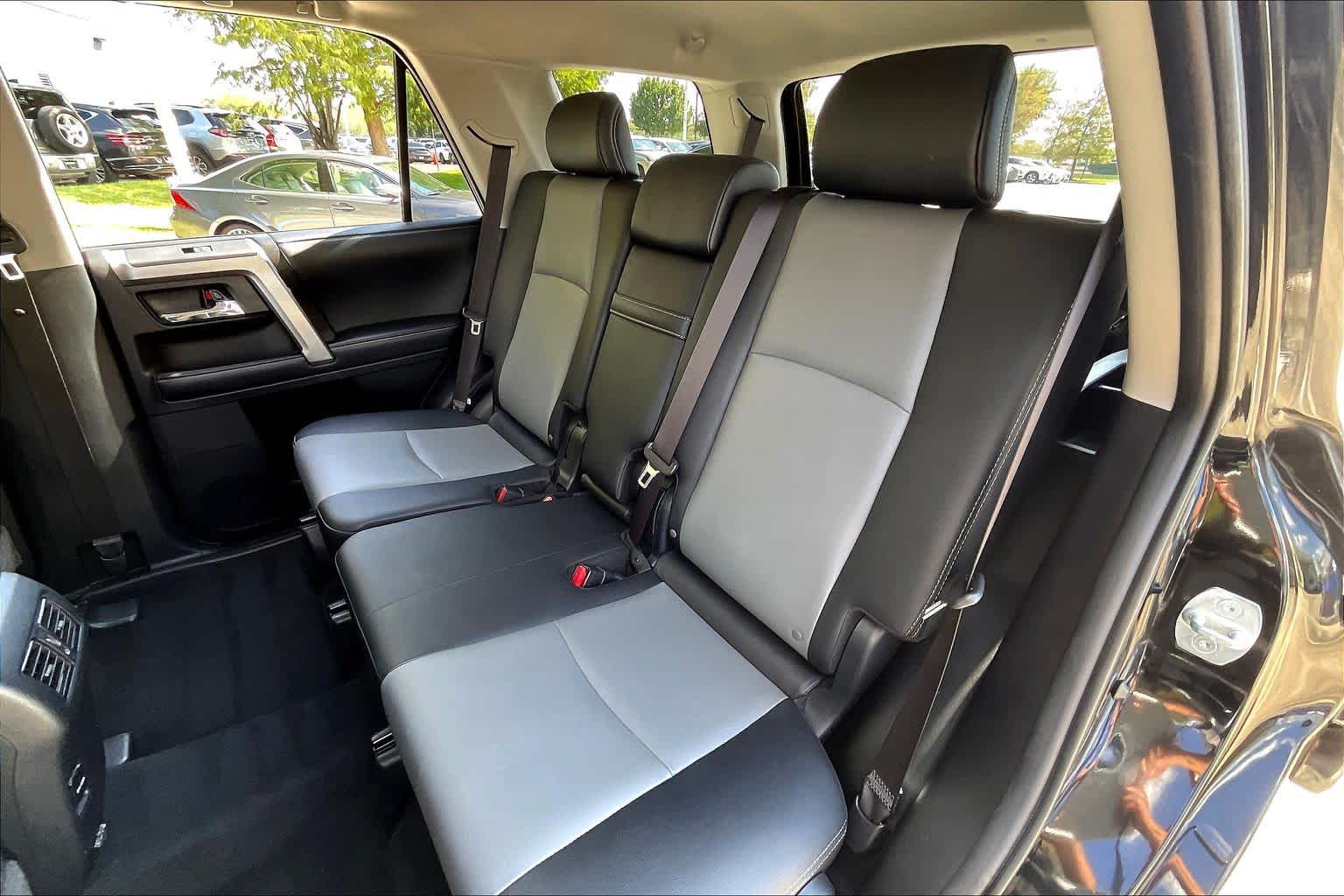 2019 Toyota 4Runner SR5 Midnight Black Metallic at AutoNation USA Houston