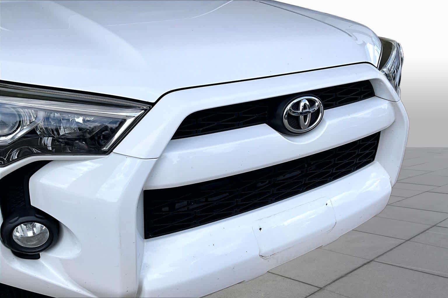2015 Toyota 4Runner SR5 Premium Super White at Lexus Southwest Houston