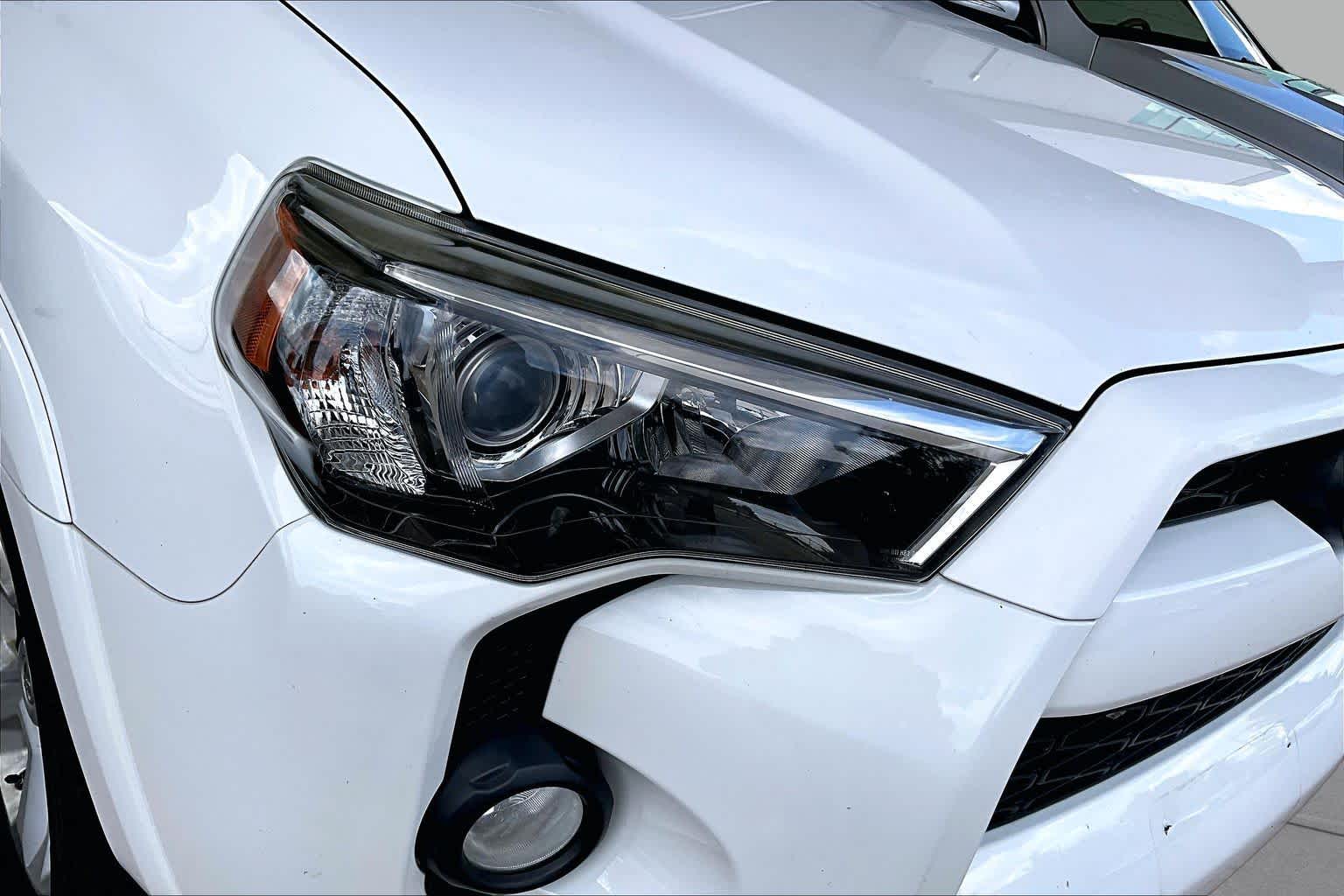 2015 Toyota 4Runner SR5 Premium Super White at Lexus Southwest Houston