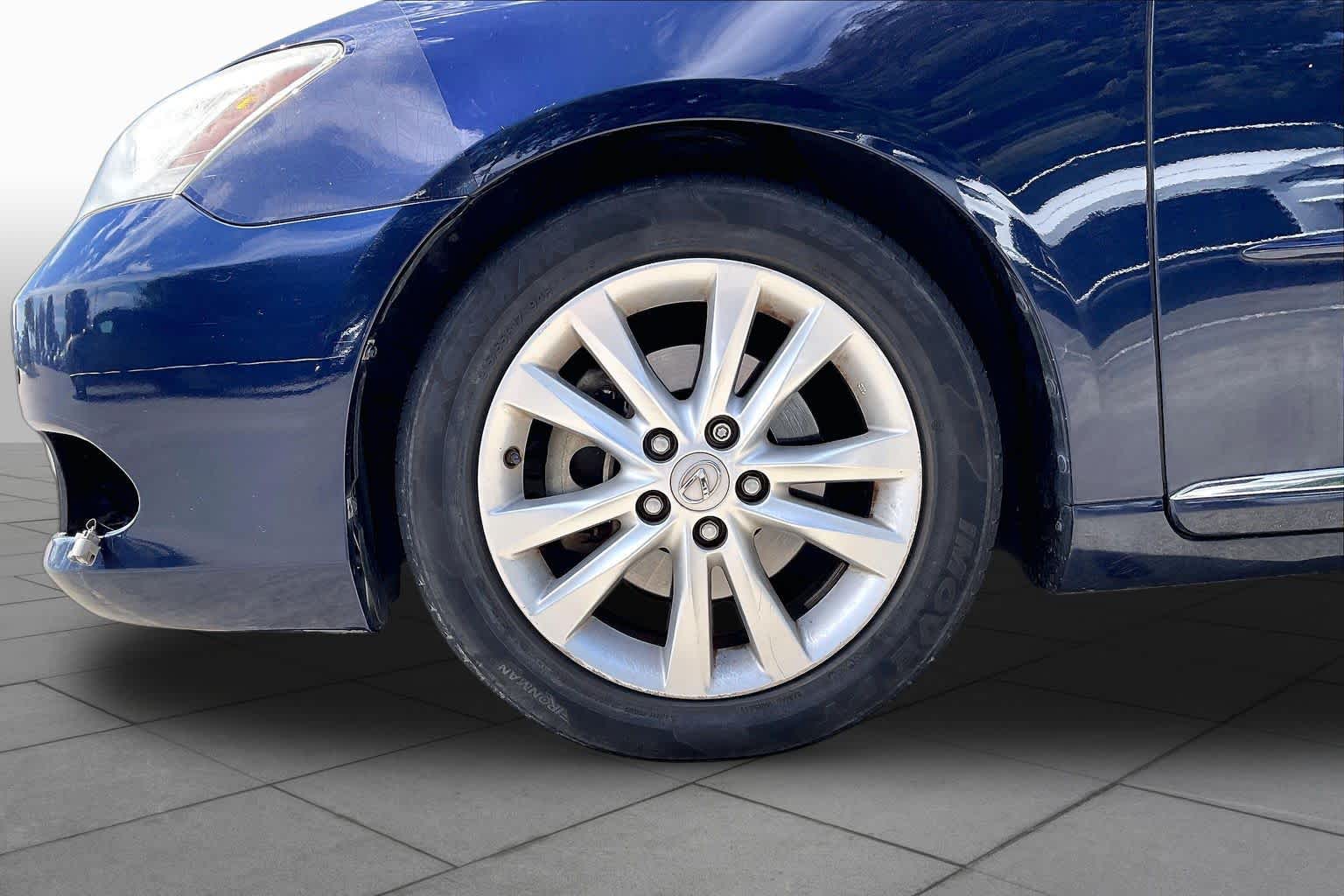 2012 Lexus ES 350 photo 9 of 34