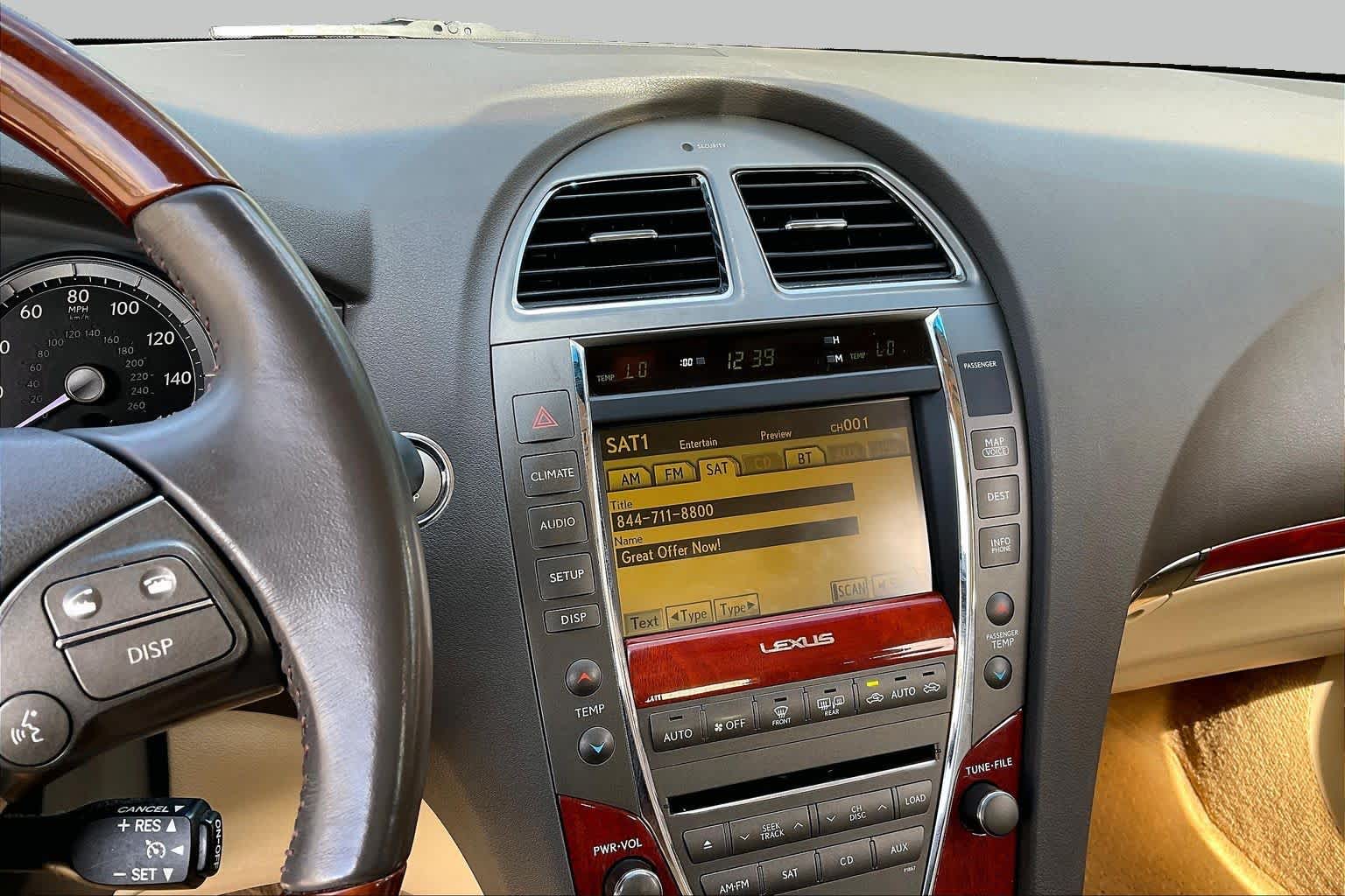 2012 Lexus ES 350 photo 6 of 34