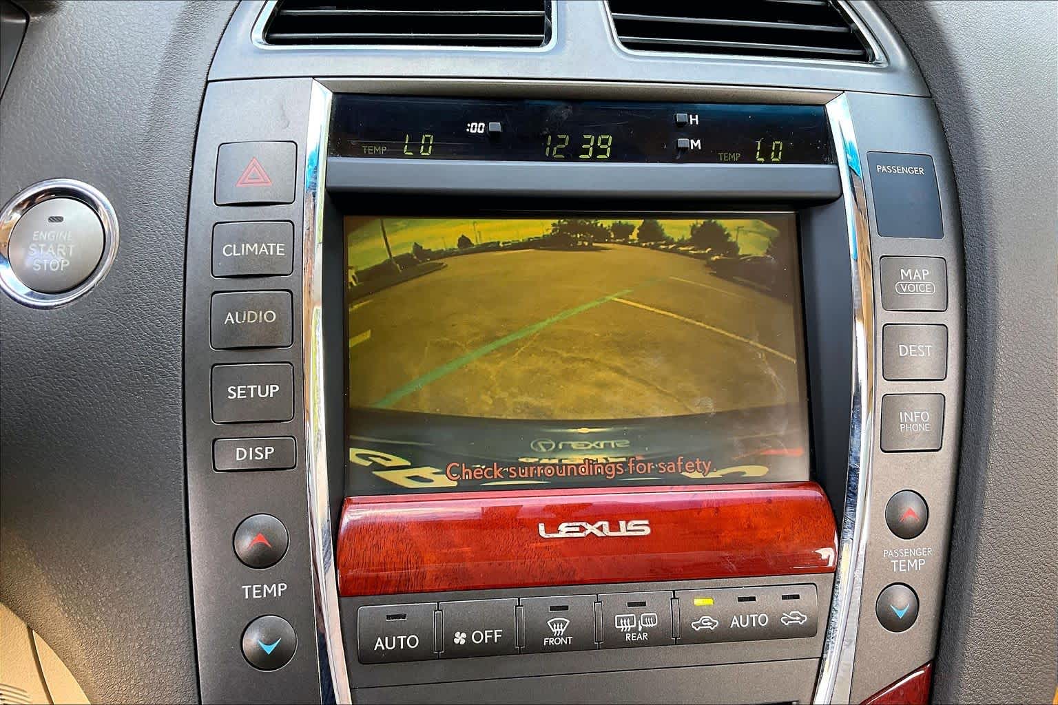 2012 Lexus ES 350 photo 24 of 34
