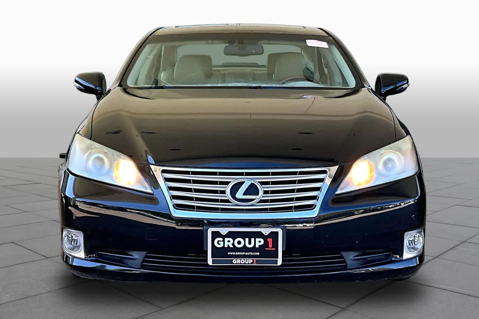 2012 Lexus ES 350 photo 4 of 32
