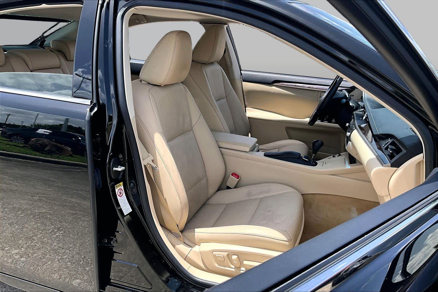 2014 Lexus ES 350  Obsidian at Sterling McCall Nissan
