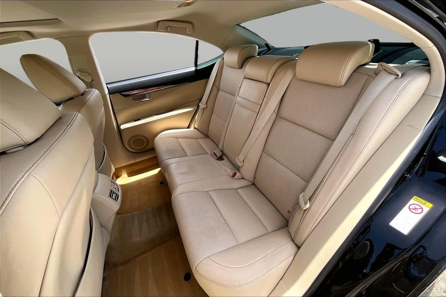 2014 Lexus ES 350  Obsidian at Sterling McCall Nissan
