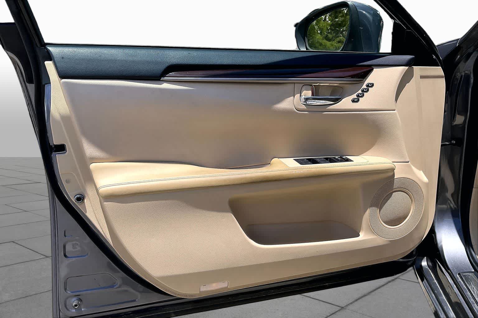 2014 Lexus ES 350  Nebula Gray Pearl at Mac Haik Ford