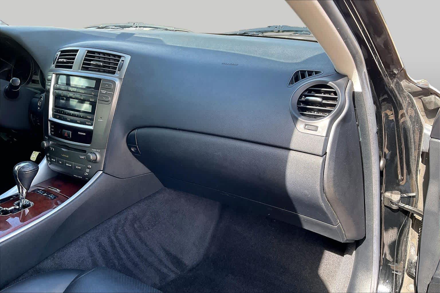 2007 Lexus IS 250 photo 15 of 30