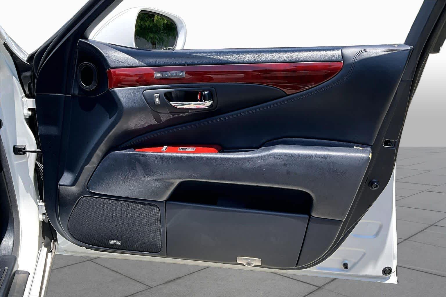 2012 Lexus LS 460  Starfire Pearl at Westside Kia