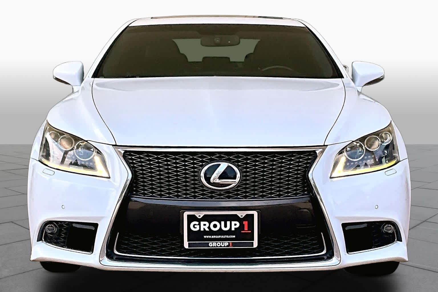 2013 Lexus LS 460  Ultra White at Beck & Masten Kia