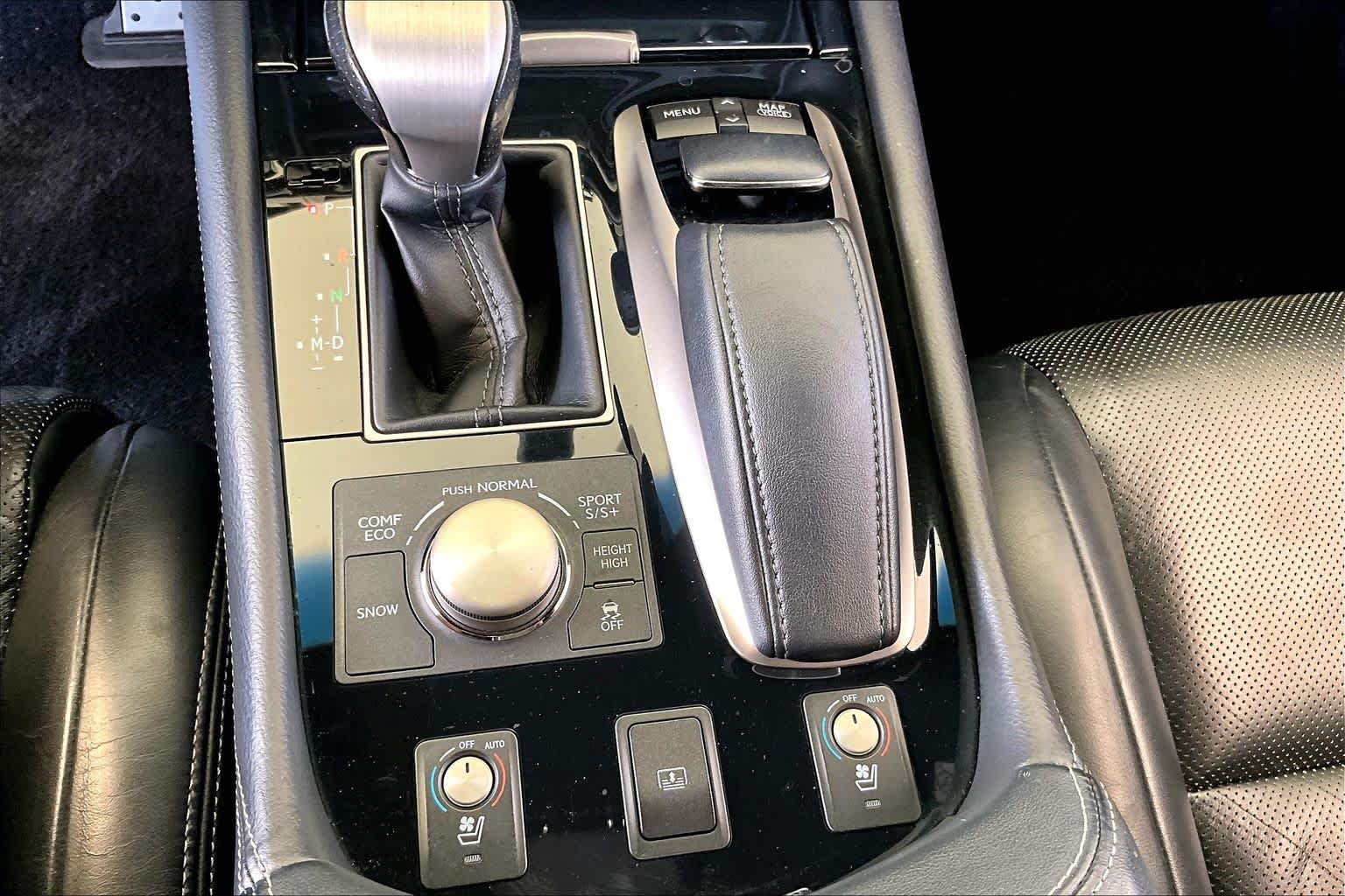 2013 Lexus LS 460  Ultra White at Beck & Masten Kia