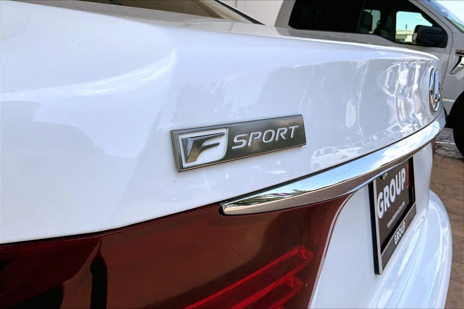 2013 Lexus LS 460  Ultra White at Beck & Masten Kia