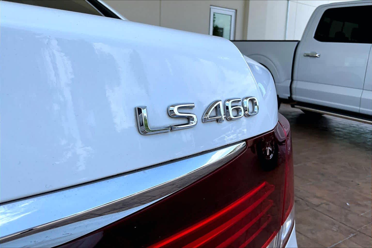 2013 Lexus LS 460  Ultra White at Beck & Masten Kia