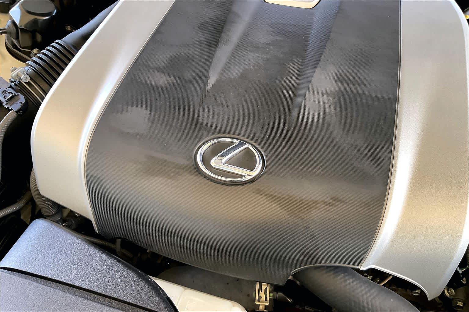 2023 Lexus IS 350 photo 30 of 34