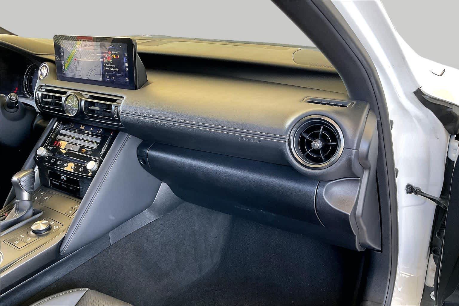 2023 Lexus IS 350 photo 16 of 34