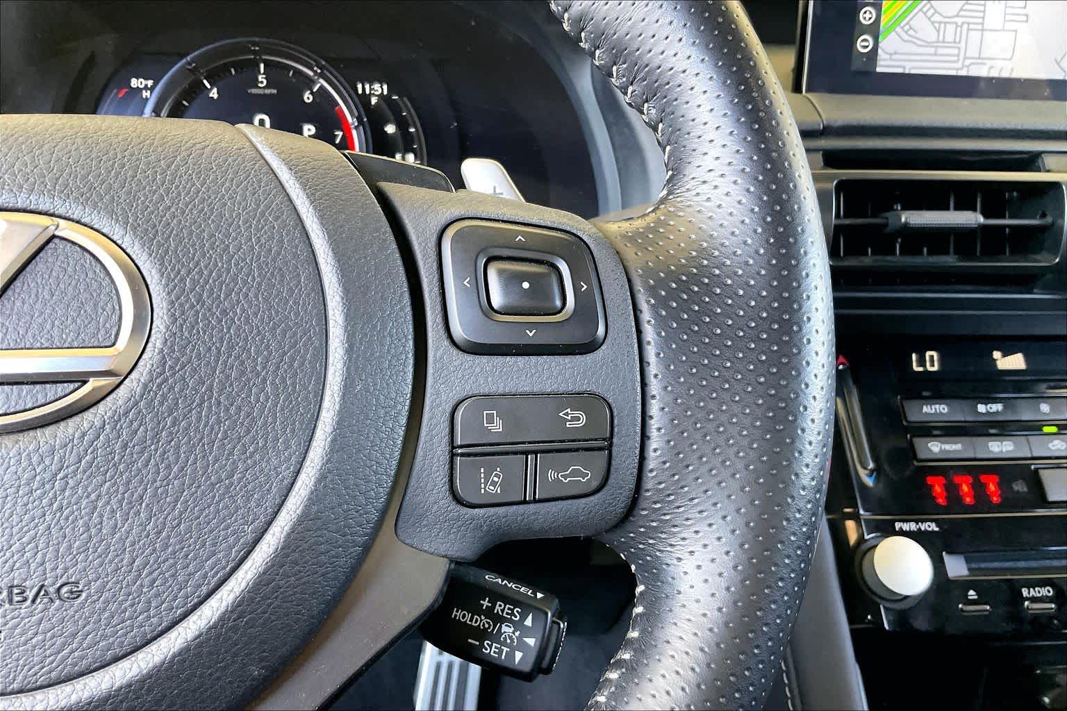 2023 Lexus IS 350 photo 22 of 34