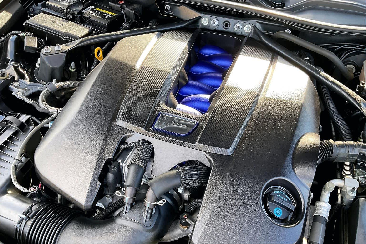 2015 Lexus RC F photo 30 of 34