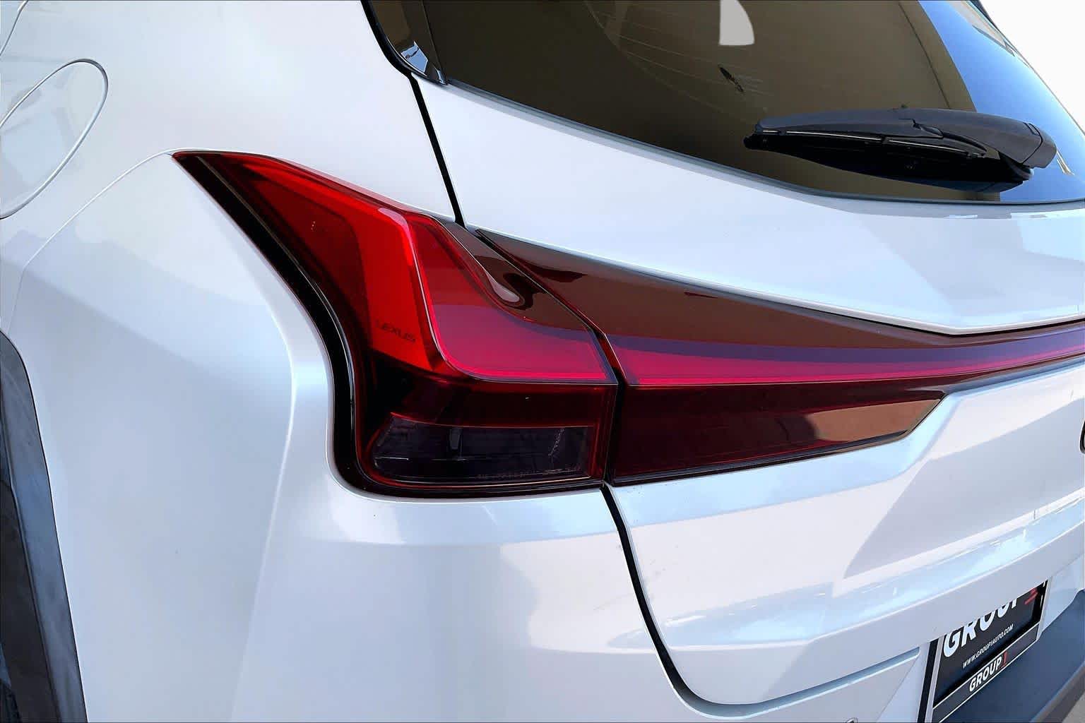 2020 Lexus UX 200 photo 26 of 34