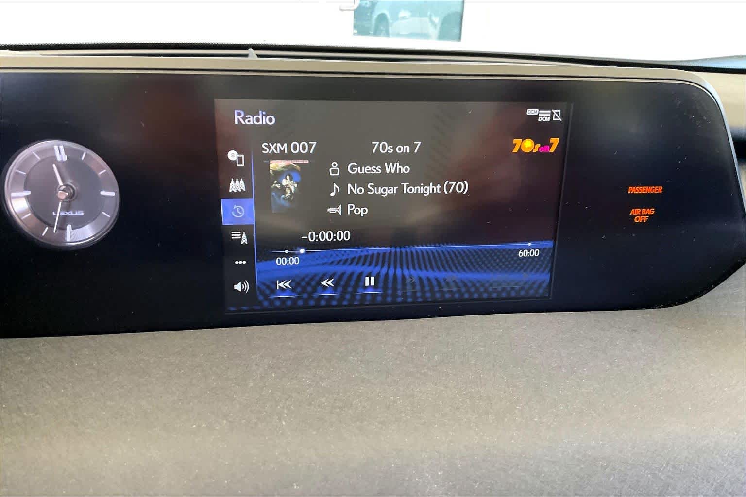 2020 Lexus UX 200 photo 31 of 34