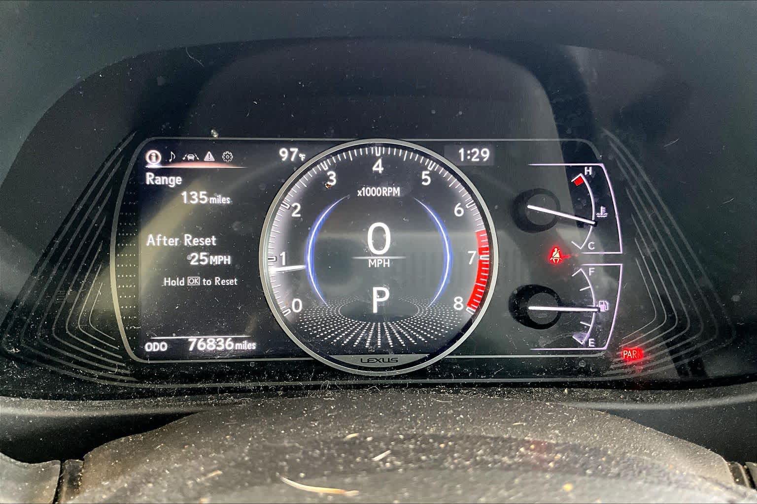 2019 Lexus UX 200 photo 23 of 32