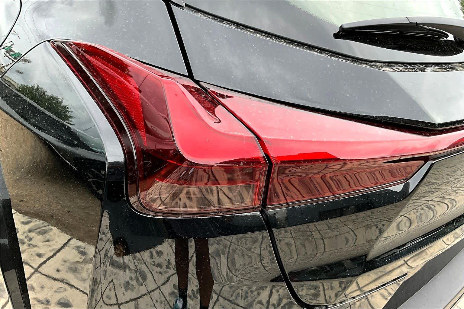 2026 Lexus UX 300h F SPORT Design - 5