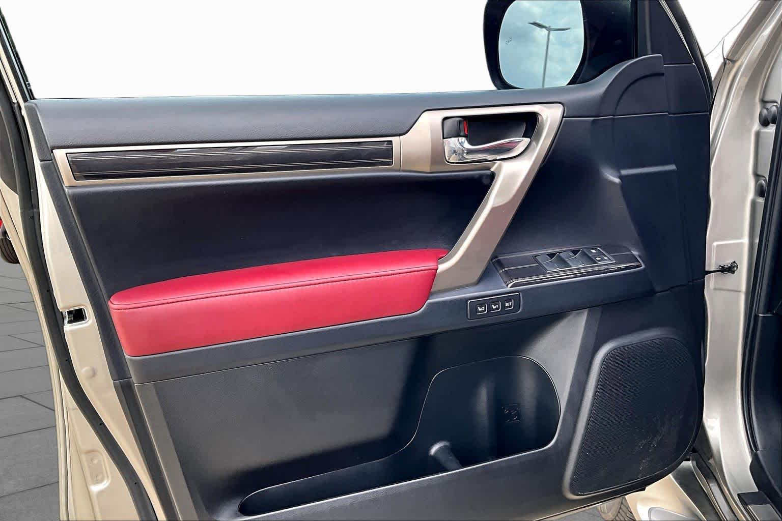 2020 Lexus GX 460 Premium  Atomic Silver at Lexus Southwest Houston