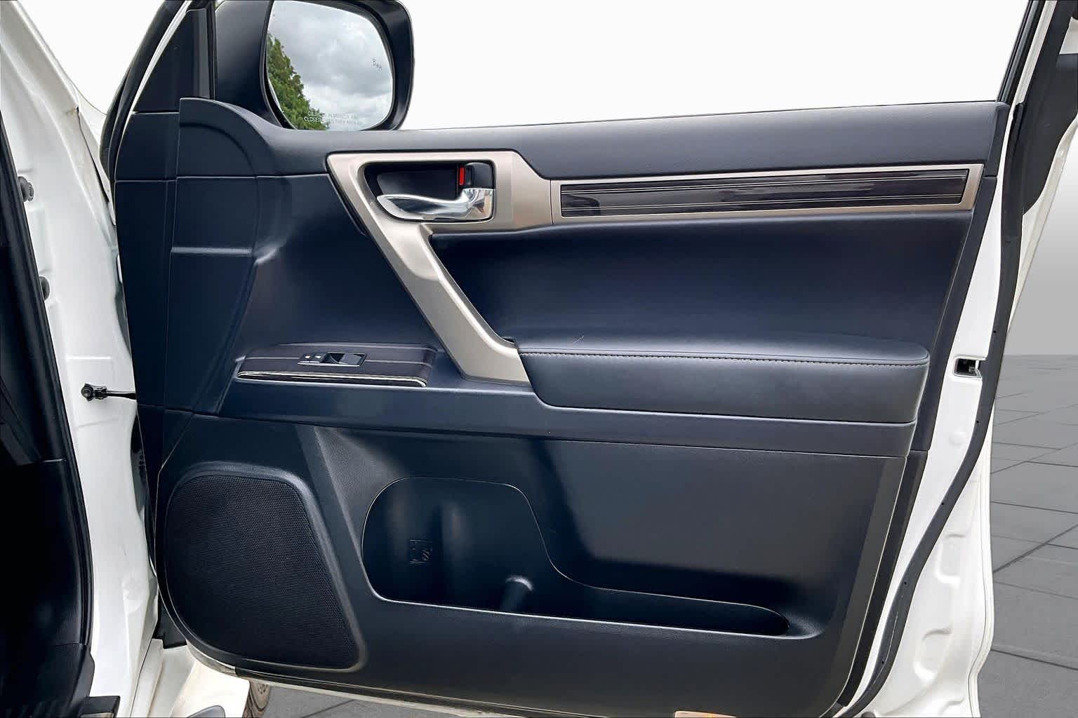 2021 Lexus GX 460 Premium  Starfire Pearl at Lexus Southwest Houston
