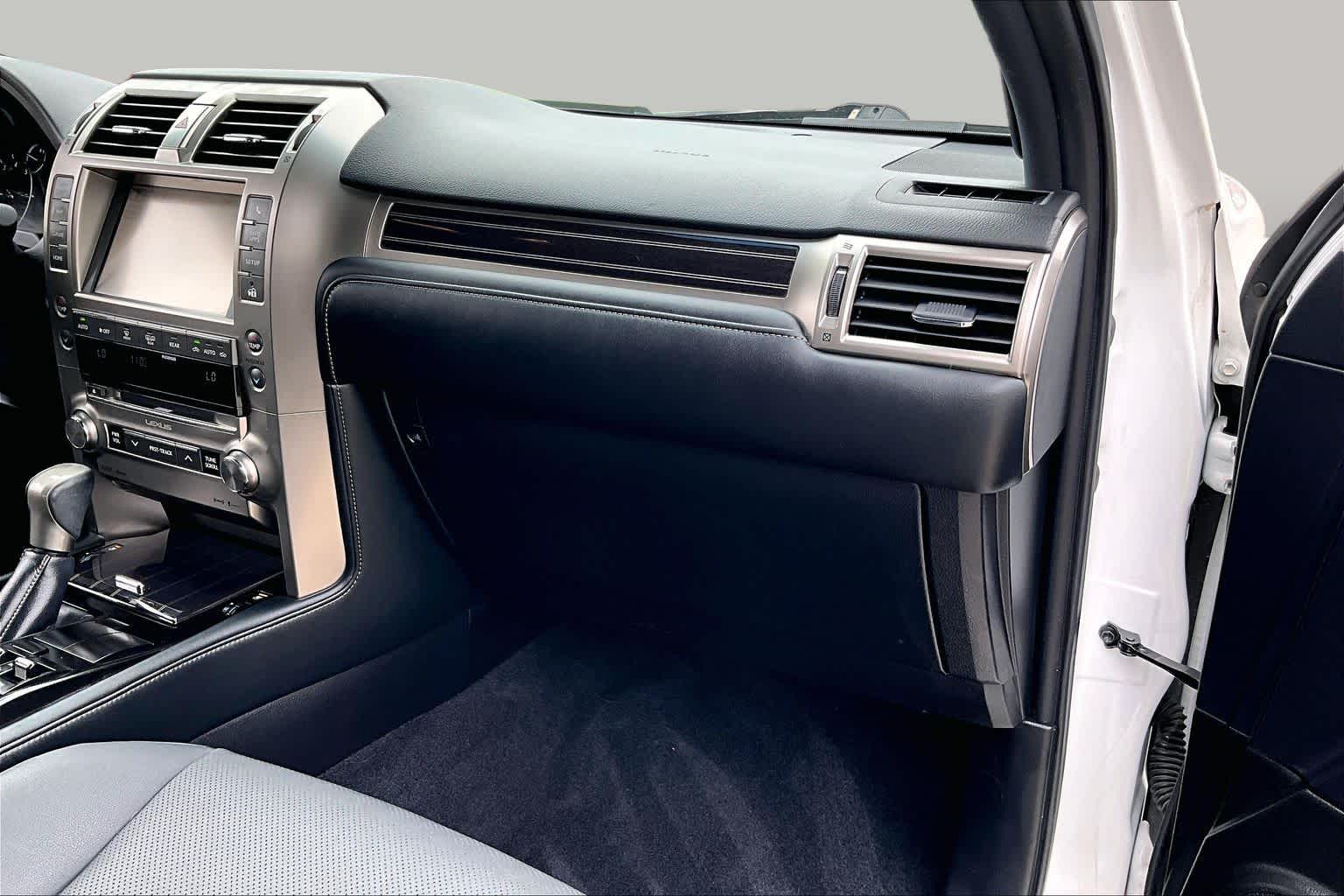 2021 Lexus GX 460 Premium  Starfire Pearl at Lexus Southwest Houston
