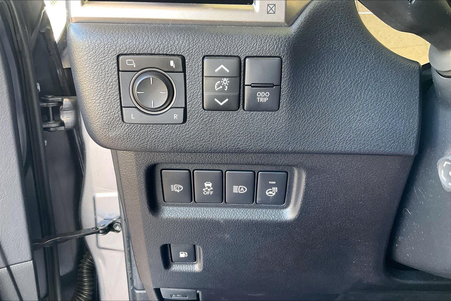 2023 Lexus GX 460 Premium  Nebula Gray Pearl at Lexus Southwest Houston