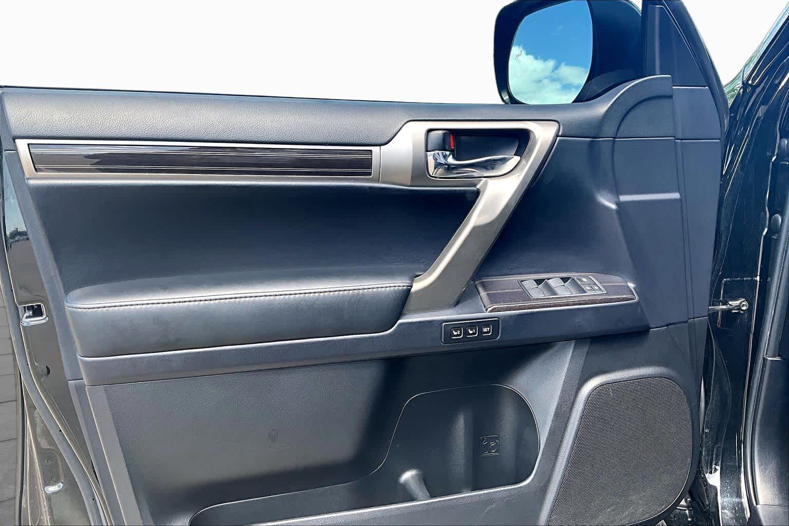 2021 Lexus GX 460 Premium  Black Onyx at Lexus of Clear Lake
