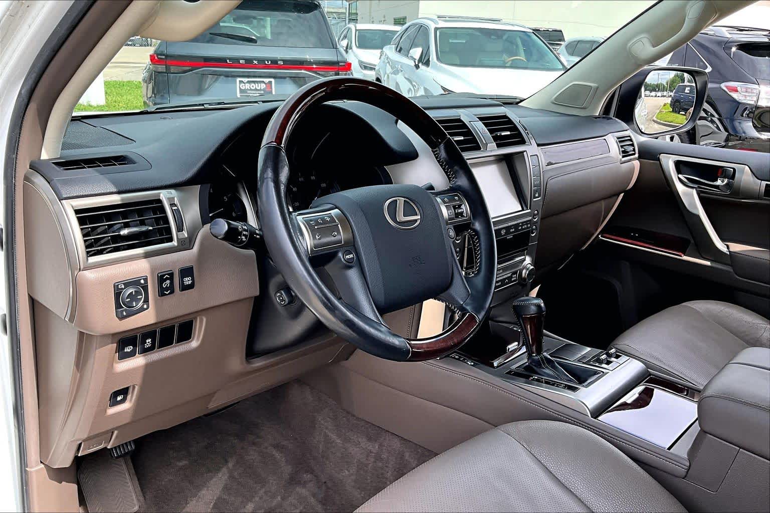 2016 Lexus GX 460  Starfire Pearl at Lexus Southwest Houston