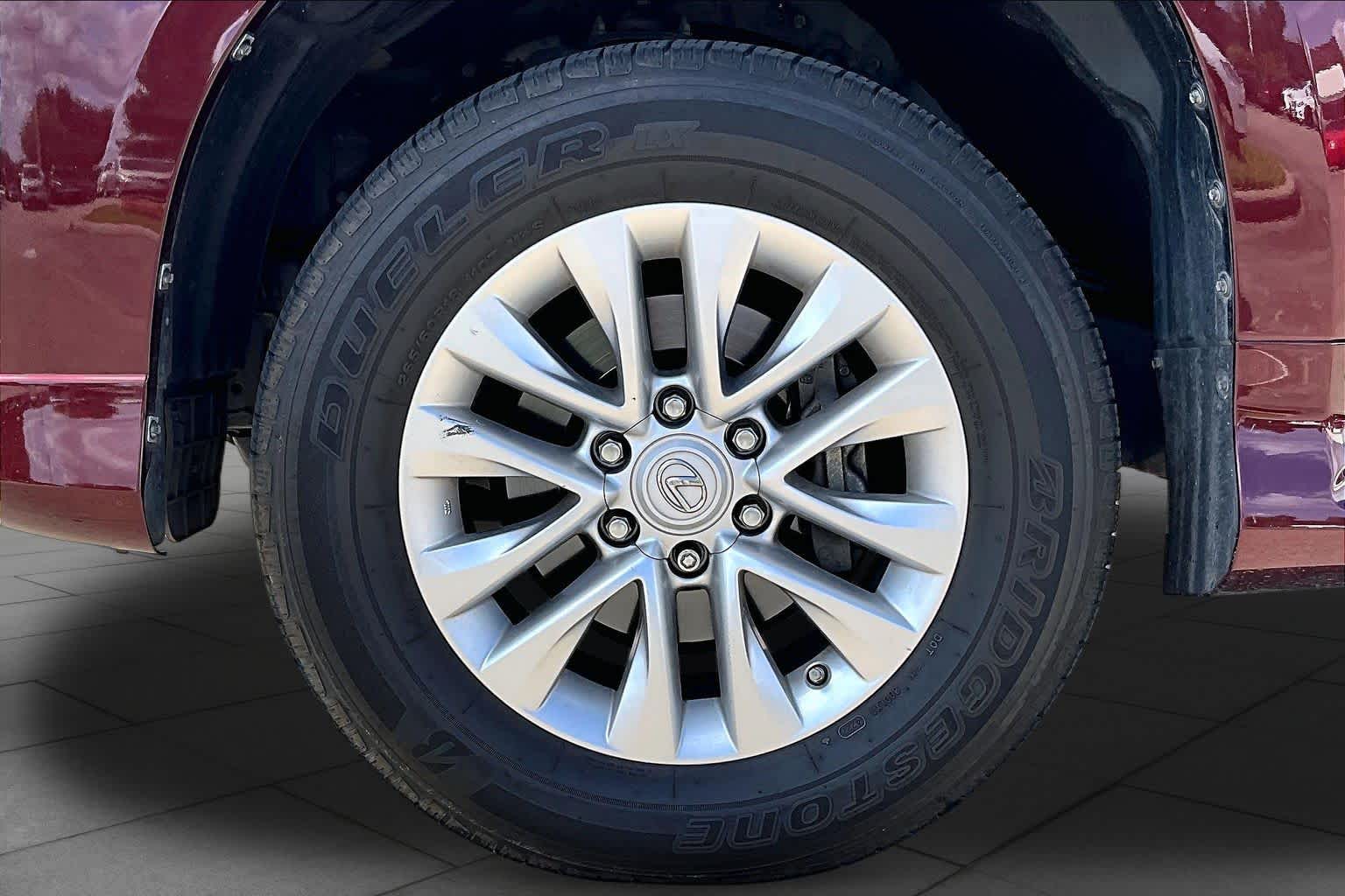 2019 Lexus GX 460 photo 10 of 33