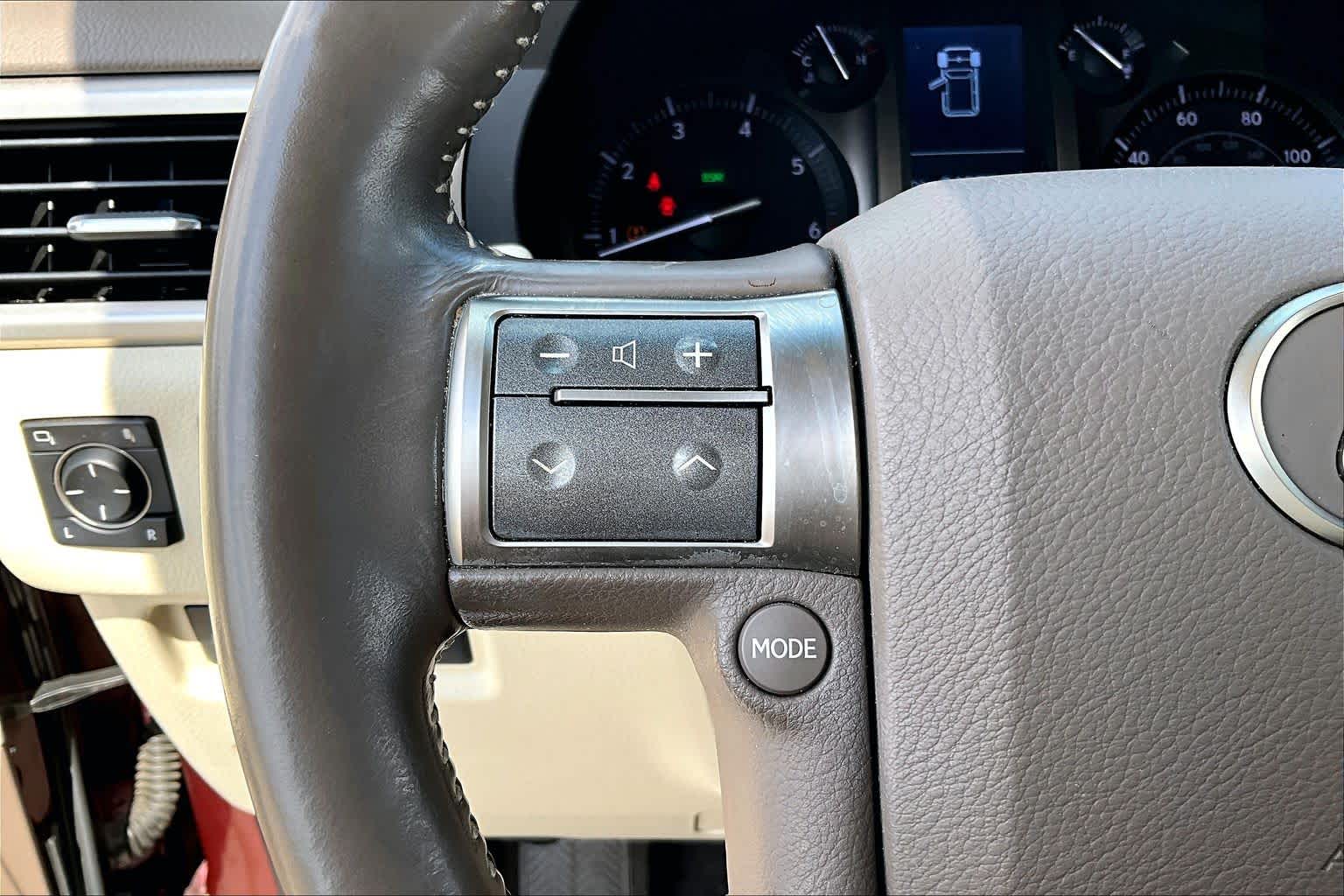 2019 Lexus GX 460 photo 20 of 33