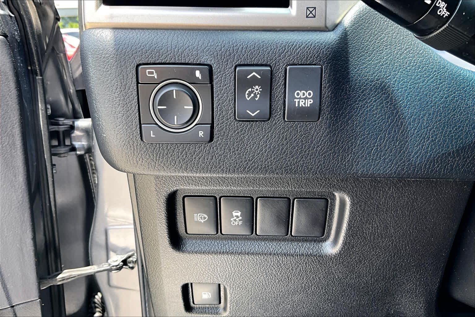 2015 Lexus GX 460  Nebula Gray Pearl at Beck & Masten Kia