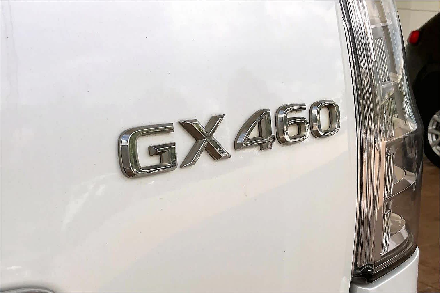 2015 Lexus GX 460 photo 28 of 34