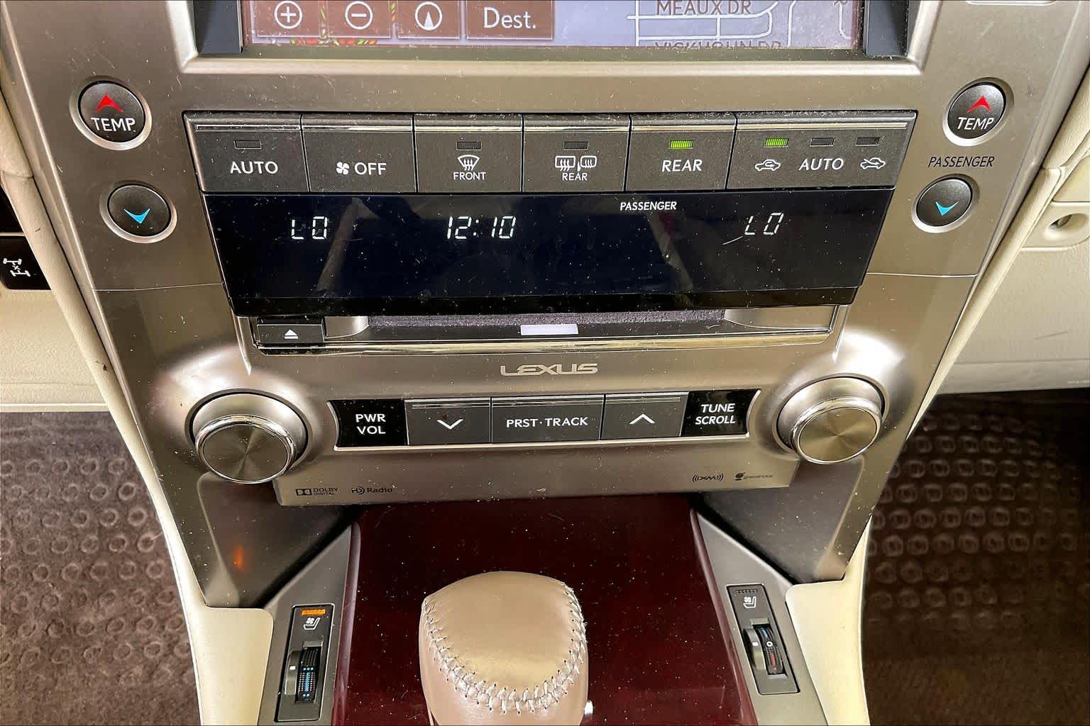 2015 Lexus GX 460 photo 32 of 34