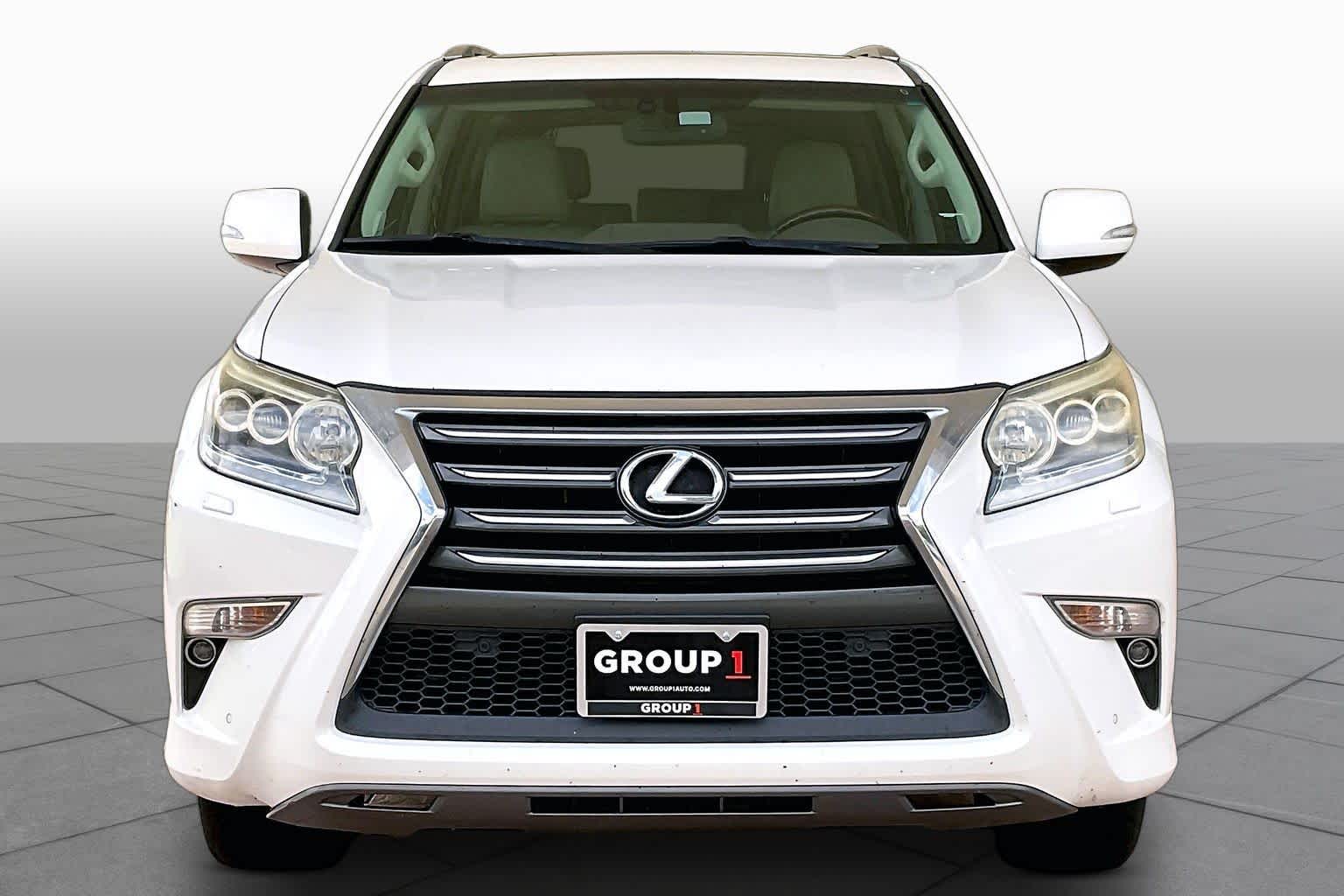 2015 Lexus GX 460 photo 4 of 34