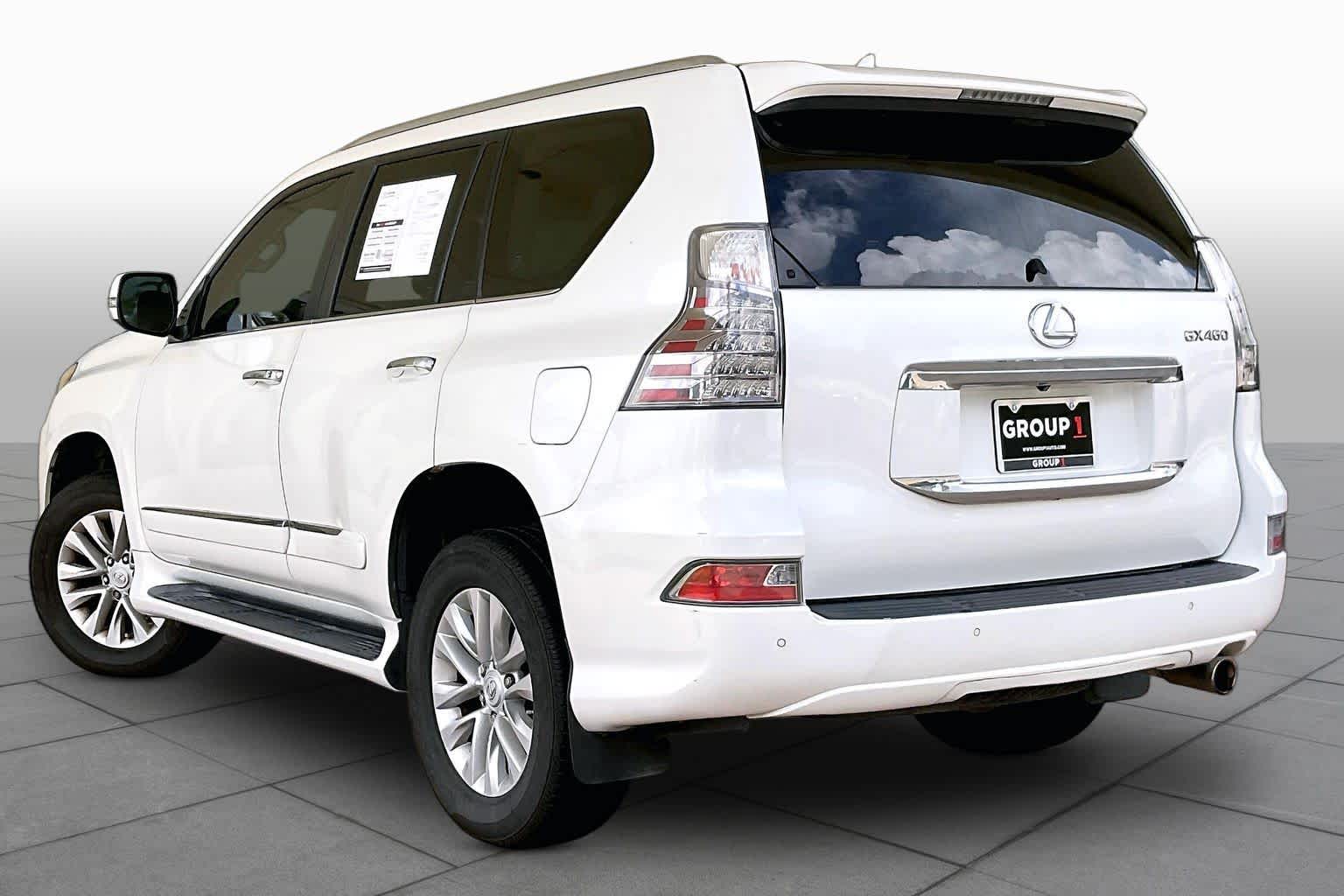 2015 Lexus GX 460 photo 10 of 34